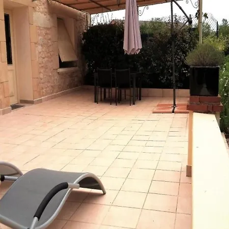 House Les Vieux Cedres